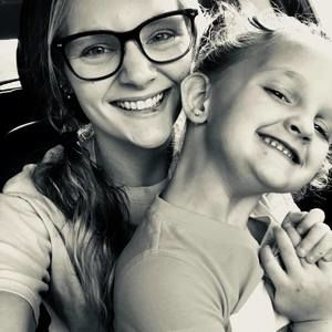 Meet your Posher, Kaitlyn